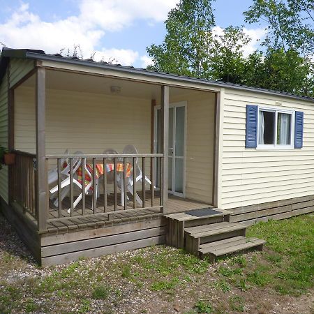 Camping Parc du Château d'Allot Boé Exterior foto