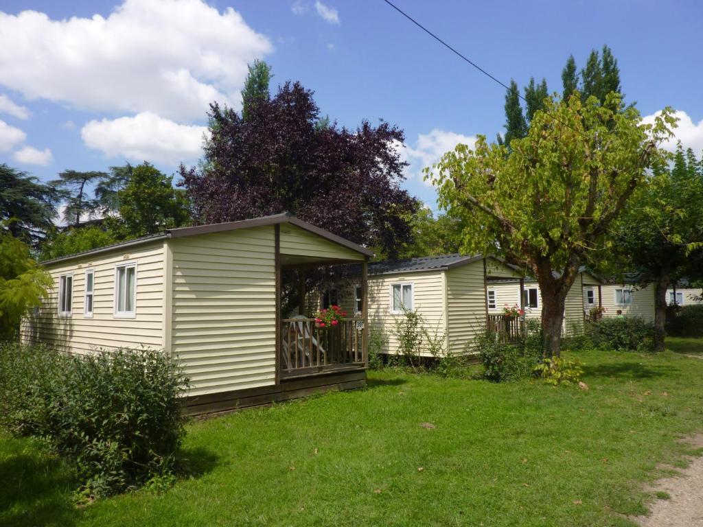 Camping Parc du Château d'Allot Boé Exterior foto